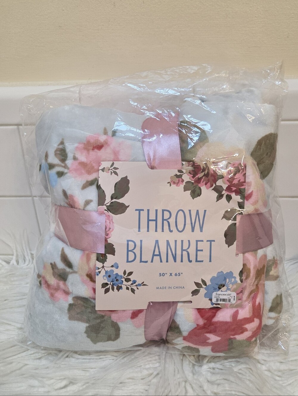 Francesca's Floral Blue And Pink Throw Blanket - Soft Floral Design